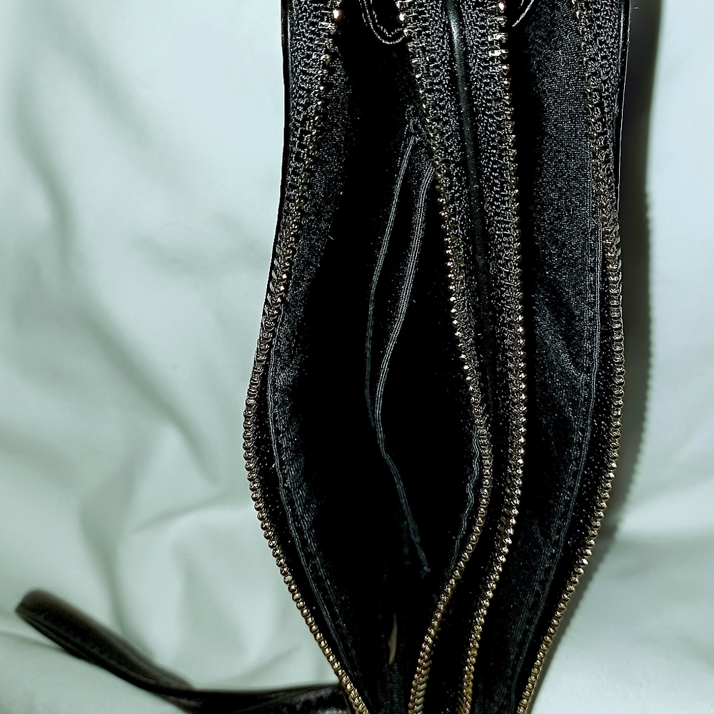 🆕️ COACH DOUBLE ZIPPER WRISTLET. WITH TAGS - Picture 8 of 11